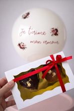 Charger l'image dans la galerie, Le plus beau ballon + Coeurs Dubaï par Les Gâteaux MB
