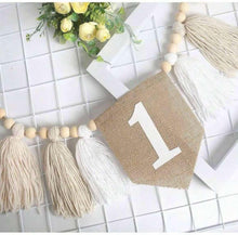 Charger l'image dans la galerie, Guirlandes ''1'' avec pompons de laine
